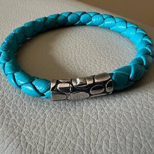 GORGEOUS and AUTHENTIC John Hardy turquoise leather bracelet!